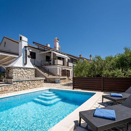 Apartment Albaneze By Interhome Njivice Eksteriør billede
